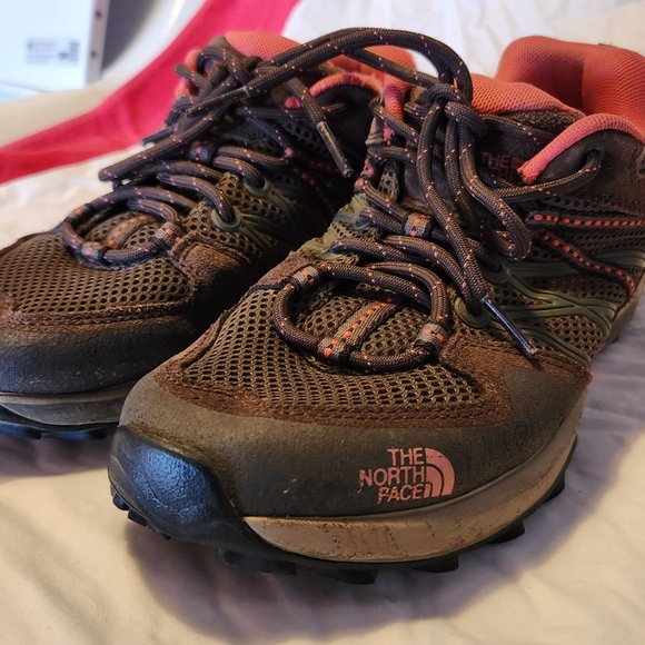 THE NORTH FACE "STORM" WATERPROOF SHOE WOMEN'S 7 - Picture 2 of 10